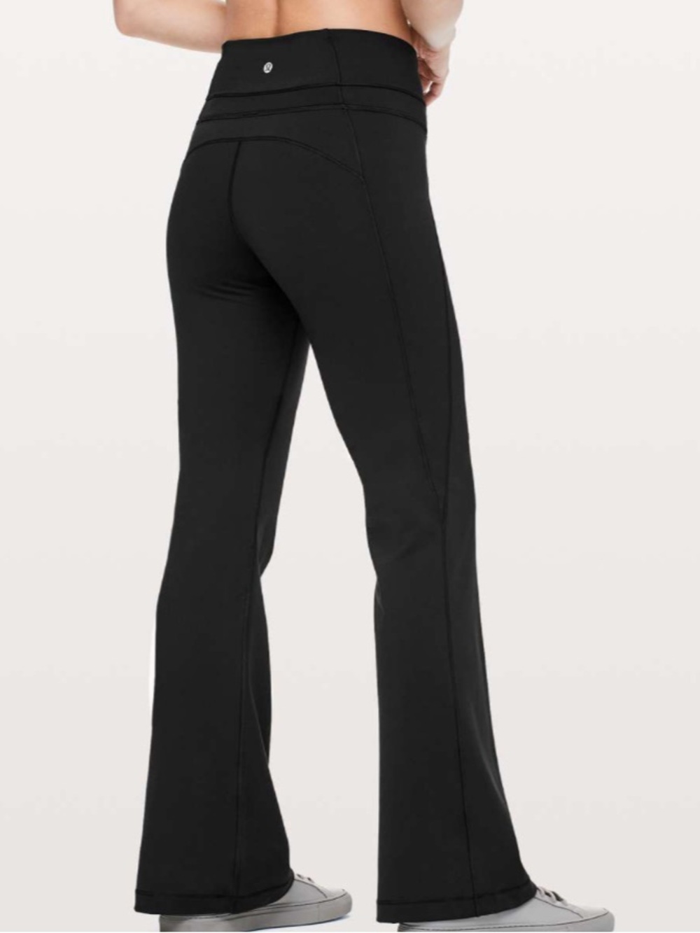 Lululemon Groove Pant Flare *30”
Black Size 4